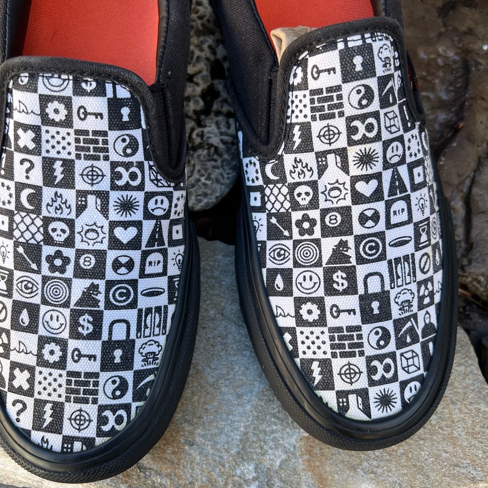Vans Black and White Patterned Slip-On Sneakers - Picture 5 of 10